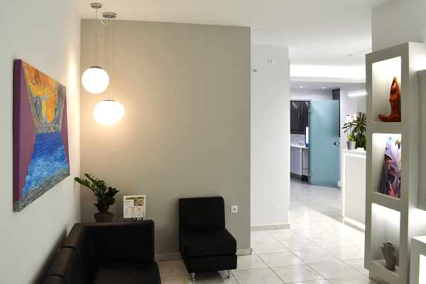 modern dental iatrieio _5