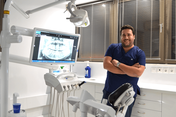 modern dental iatrieio _7